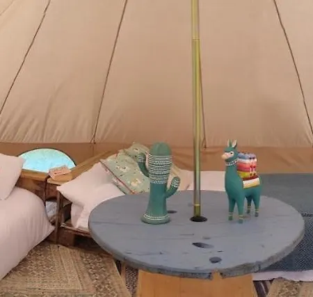 Campingplads Leaping Water Bell Tent - Love Zone