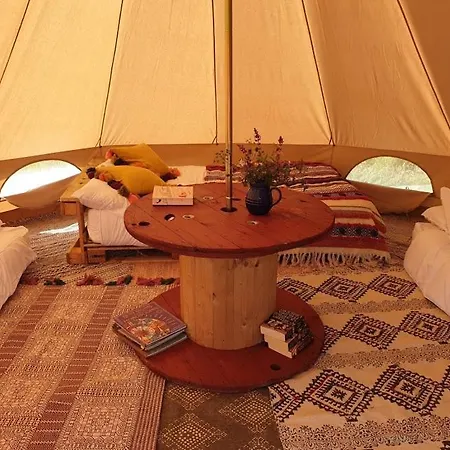 캠프장 Leaping Water Bell Tent - Love Zone *